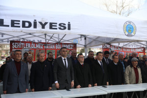 Aziz Şehitlerimizi Dualarla Andık